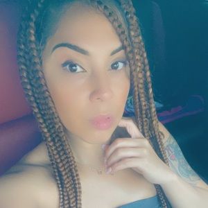 Meet your Posher, Josmarie